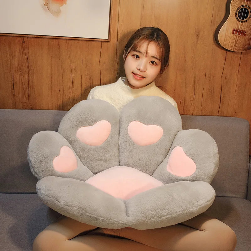 Heart-Center Kawaii Paw Cushion